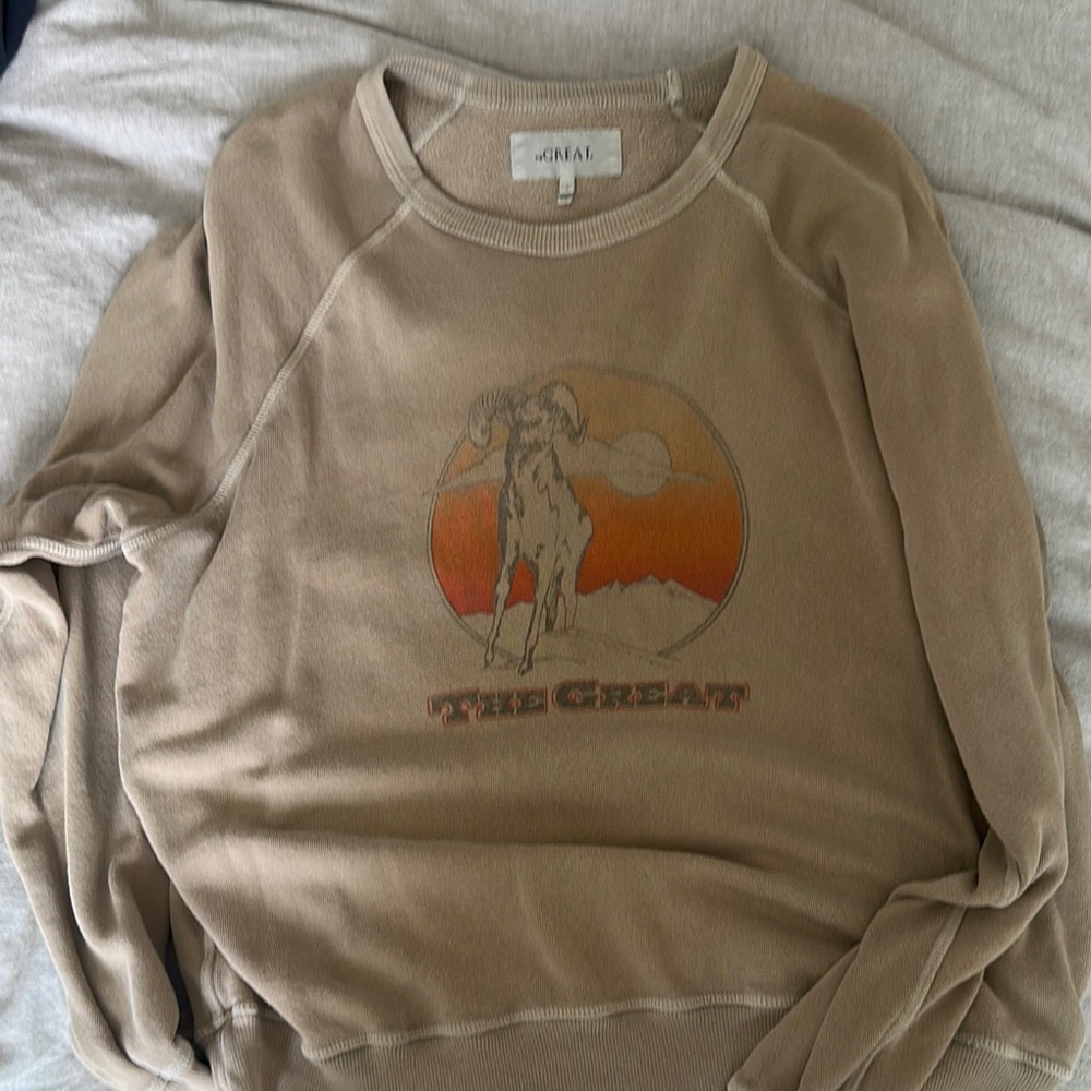 THE GREAT. Tan and Orange Crewneck Sweater with Vintage Graphic